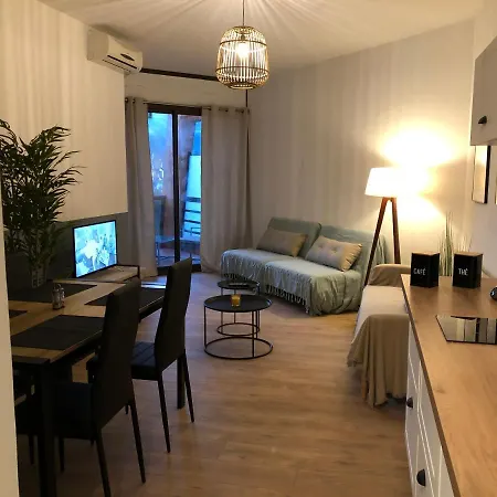 Bord De - Piscine - San-Nicolao